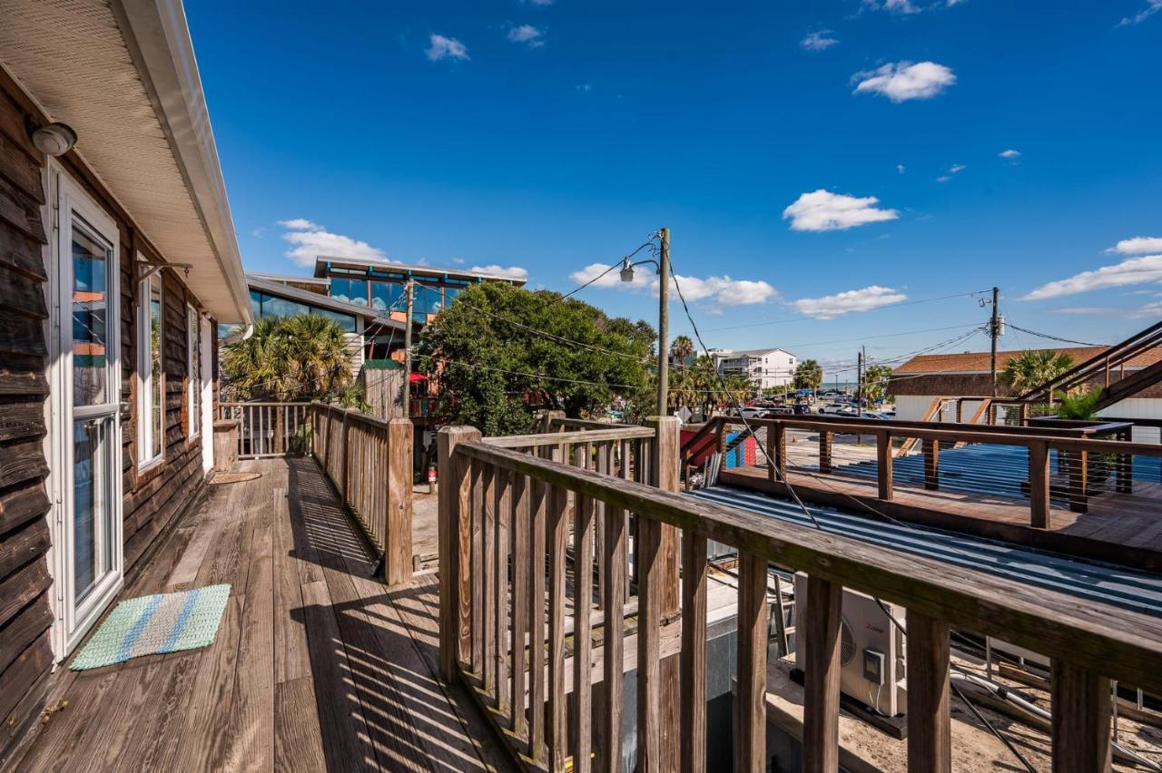 The Folly Feeling 1 Block To Beach Folly Beach Bagian luar foto