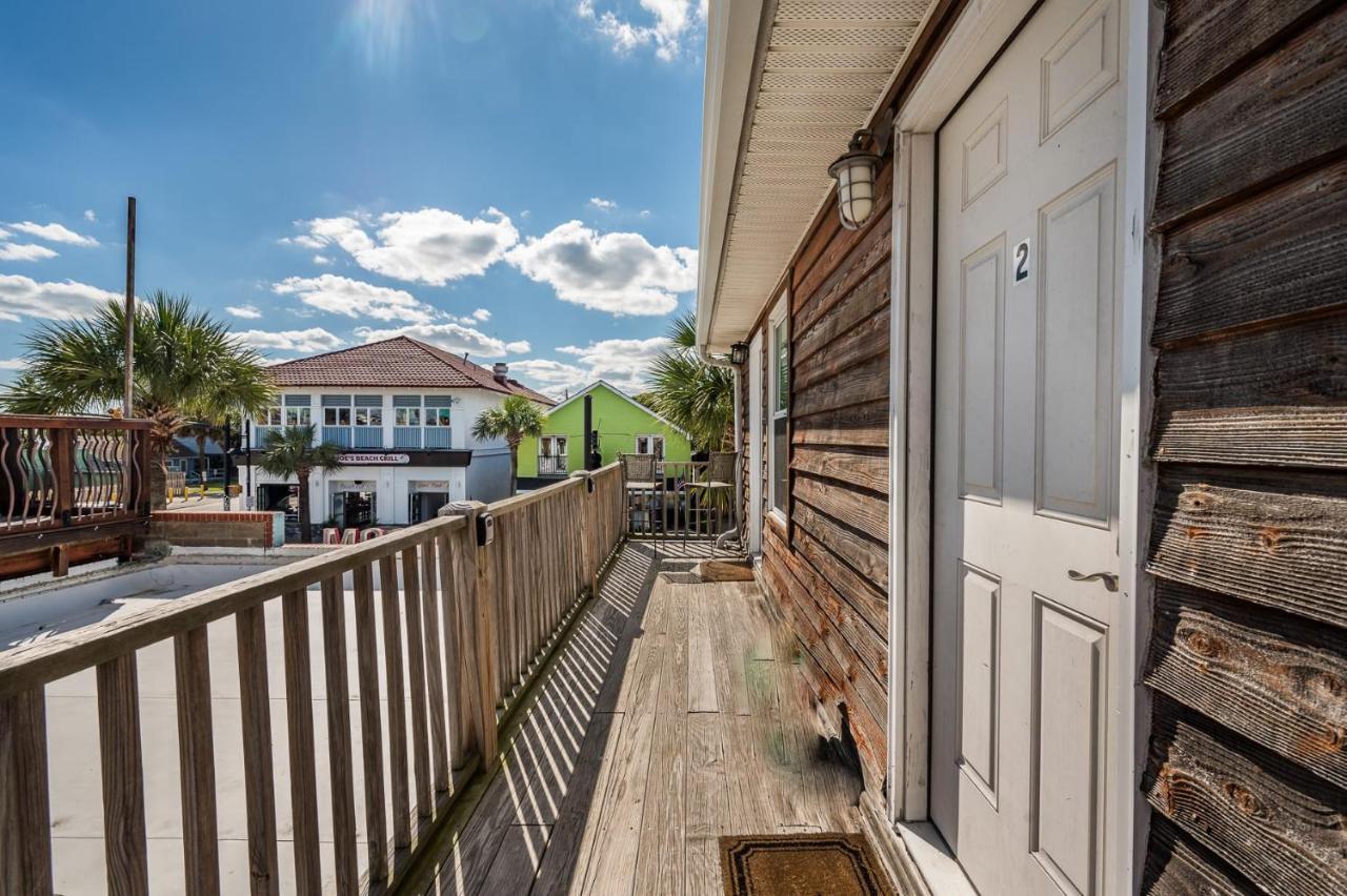 The Folly Feeling 1 Block To Beach Folly Beach Bagian luar foto